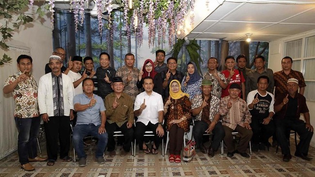 Warga dan keluarga Jawa yang tergabung dalam Pujakesuma berkomitmen untuk mendukung pasangan Edy Rahmayadi-Musa Rajekshah dalam Pilkada Sumut.