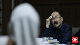 Bacakan Pleidoi, Fredrich Sebut Perkaranya Tak Layak Dipidana