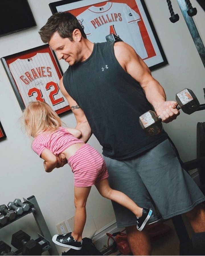 Nick Lachey, Ayah Tampan yang Gemar Seru-seruan Bareng si 