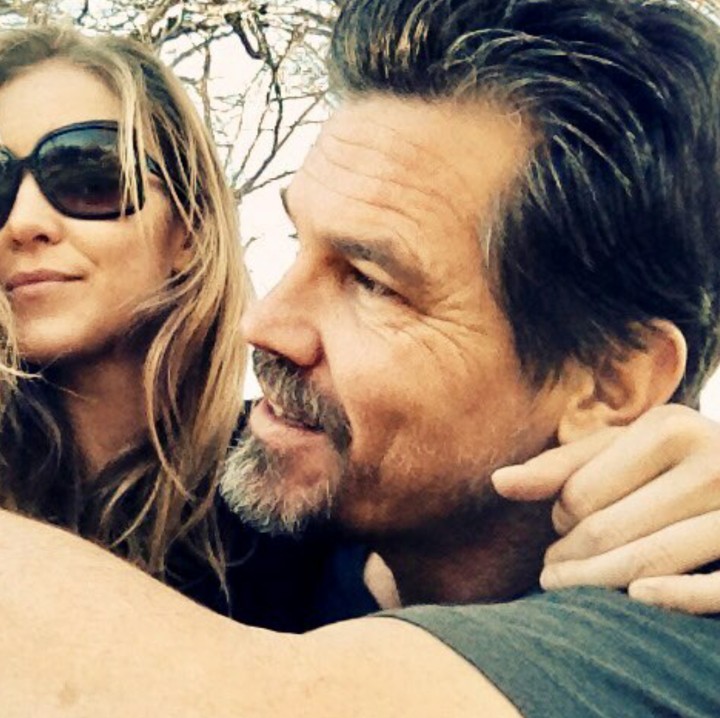 <p>Josh juga bangga banget sama istrinya atas kesulitan dan stres dalam rumah tangga yang berhasil mereka lalui bersama. (Foto: Instagram/joshbrolin)</p>