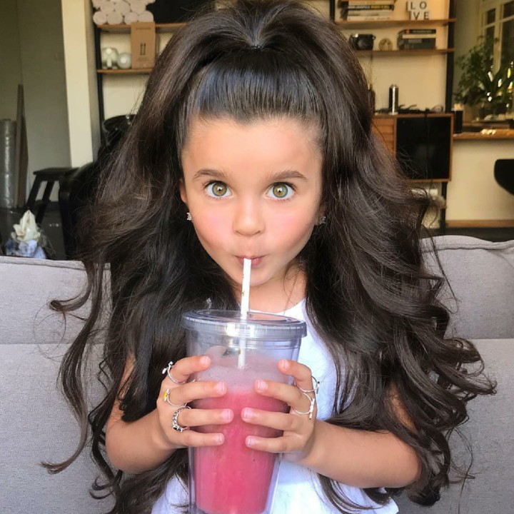 <p>Rambut Mia bikin iri ya, Bun, bagus banget. (Foto: Instagram/miaaflalo)</p>