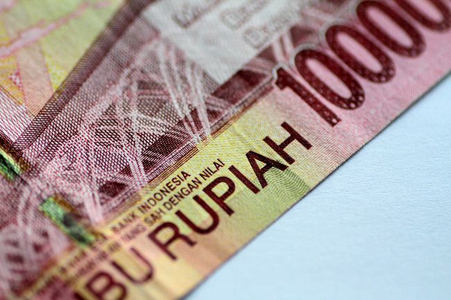 Barang Serba Mahal, Duit Rp100 Ribu Makin Tidak Berasa