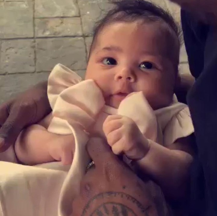 <p>Matanya bening menggemaskan. (Foto: Instagram Stormi Jenner)</p>