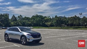 Melihat dan Menyentuh Mobil Konsep Listrik Mercedes-Benz