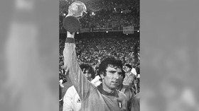 Dino Zoff Berusia 40 Tahun pada Final Piala Dunia 1982