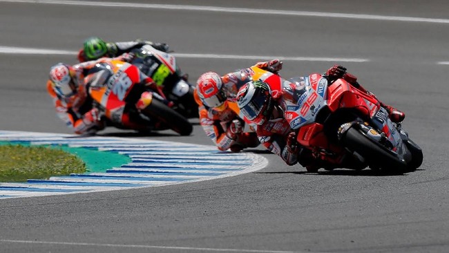 Jorge Lorenzo mengaku bangga dengan penampilan yang ia tunjukkan di MotoGP Spanyol meski akhirnya ia harus pulang tanpa poin dari balapan tersebut.