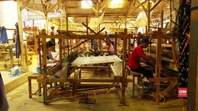 VIDEO: Lesunya Industri Kain Tenun Sutra