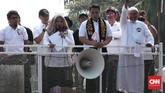 FOTO: Deklarasi Akbar #2019GantiPresiden Ratusan orang memadati kawasan Monumen Nasional untuk mendeklarasikan gerakan #2019GantiPresiden, Minggu (6/5).