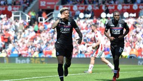 Bek Crystal Palace Minta Maaf Bikin Stoke City Terdegradasi