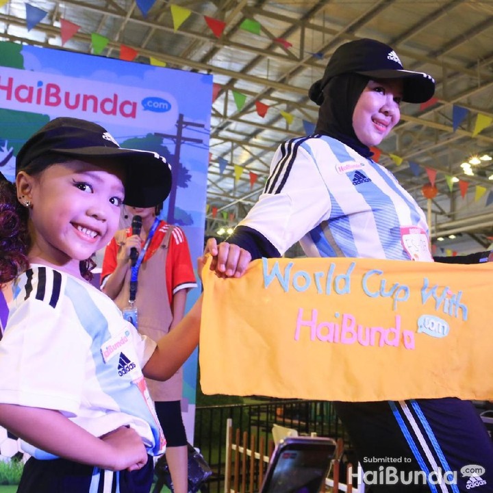 <p>Mendekati momen Piala Dunia 2018, HaiBunda bekerja sama dengan Kid City mengadakan Kampung Piala Dunia Anak. Nah, pada 6 Mei 2018 kemarin, kegiatan digelar di Transmart Cempaka Putih.</p>