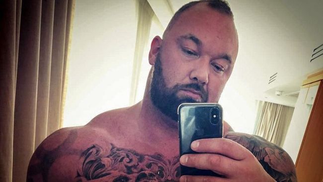 Kekuatan aktor Hafpor Julius Bjornsson yang berperan sebagai Sir Gregor Clegane bukan hanya terlihat dalam serial televisi 'Game of Thrones' saja.