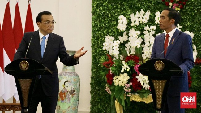 PM China Li Keqiang kembali lagi ke Indonesia setelah 10 tahun. Dia memuji kinerja pemerintah dengan sejumlah perkembangan signifikan di sejumlah sektor.