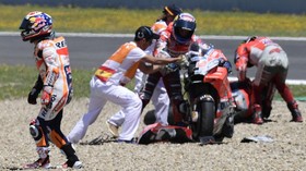Insiden MotoGP Spanyol, Dovizioso Salahkan Lorenzo-Pedrosa