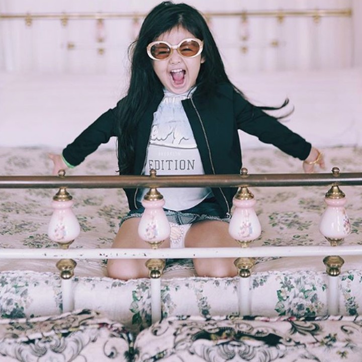 <p>Gimana, Bun? Kecil-kecil posenya natural ya? (Foto: Instagram @aaisyahdhiarana111)</p>