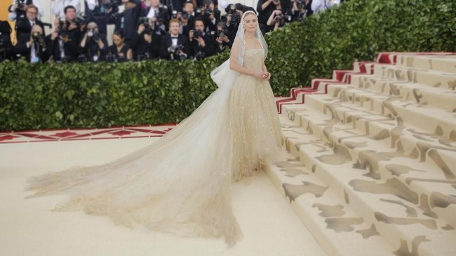 FOTO: Parade Busana 'Nyeleneh' di Met Gala 2018