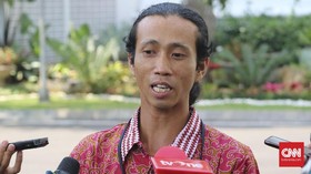 Sopir Truk Jalan Kaki dari Sidoarjo untuk 'Curhat' ke Jokowi