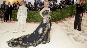 FOTO: Busana Terbaik yang Memukau di Met Gala 2018