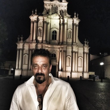 Aktor India Sanjay Dutt Idap Kanker Paru-paru Stadium 4