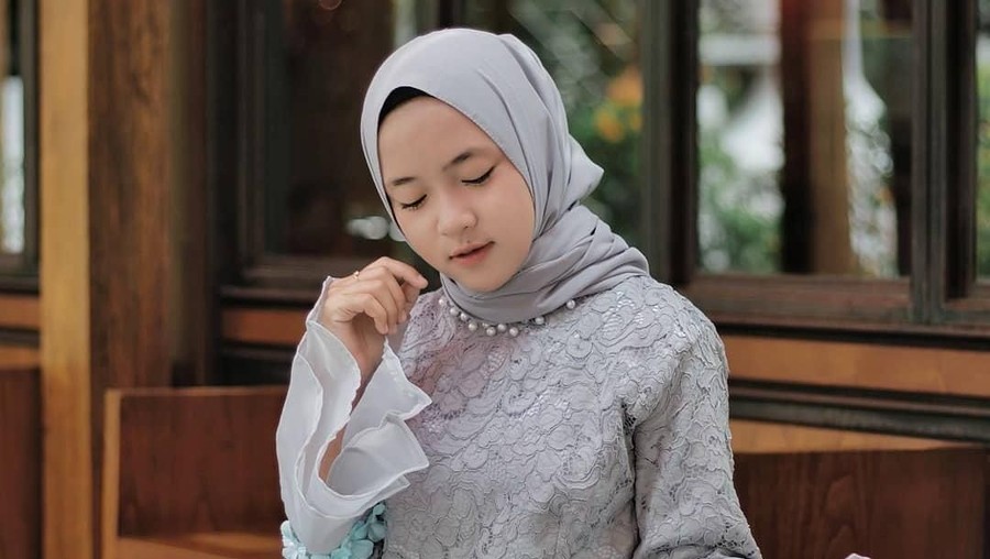 Nissa Vokalis Sabyan Gambus Gaya Hijab Nissa Vokalis Sabyan Gambus