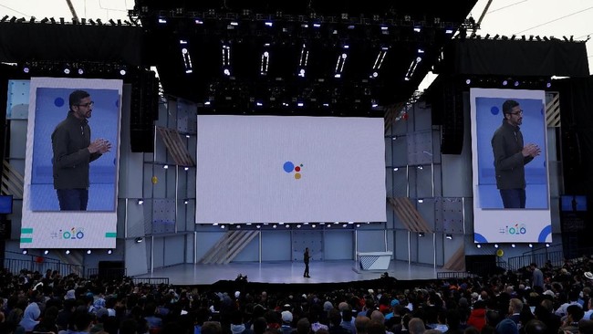 Google sebut akan buat agar Google Duplex memperkenalkan diri dulu saat menelepon, sehingga penerima telepon tahu mereka sedang bicara kepada bot, bukan manusia