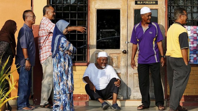 FOTO: Antusiasme Rakyat Malaysia Ikut Pemilu ke-14