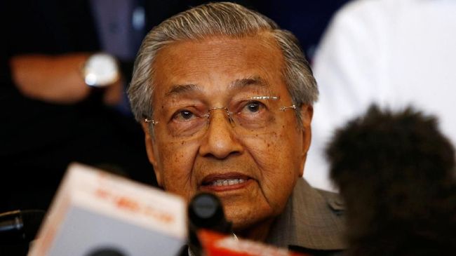 Mahathir Akan Rundingkan Kembali Kesepakatan dengan China