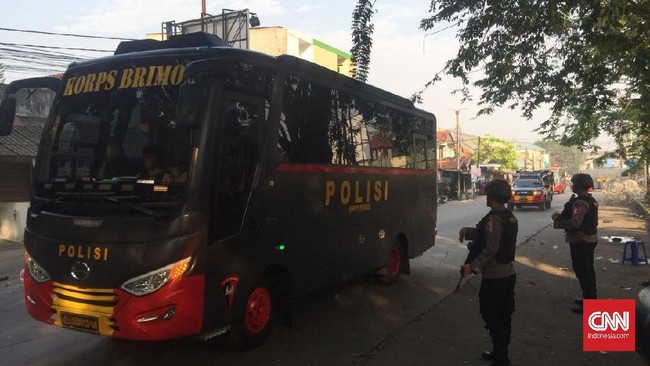 Wakapolri Komjen Syafrudin menegaskan narapidana teroris yang menghuni lapas mako Brimob telah dipindahkan ke lapas Nusakambangan.