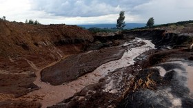 FOTO: Dampak Mematikan Tanggul Jebol di Kenya