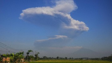 Menjelaskan Erupsi Freatik Gunung Merapi Pada Anak