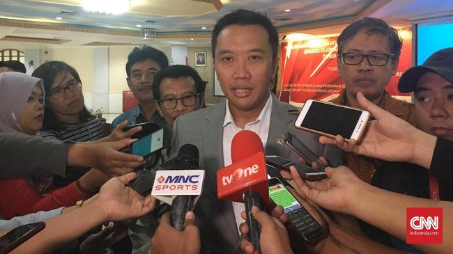 Menteri Pemuda dan Olahraga Imam Nahrawi menegaskan nama Istora Senayan adalah bagian dari warisan sejarah, sehingga seharusnya tidak boleh berganti nama.