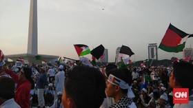 Massa Aksi Pembebasan Baitul Maqdis 115 Putihkan Monas