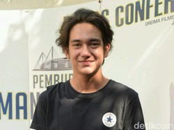 Keinginan Adipati Dolken Adu Akting Dengan Mawar De Jongh Terwujud