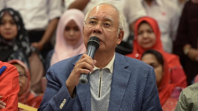 Kronologi tumbangnya Najib Razak, yang pernah disebut Trump sebagai 'Perdana Menteri Favorit'-nya dari 'takhta' Malaysia.