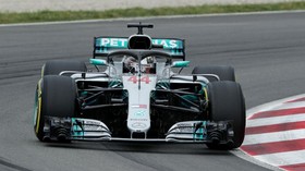 Hamilton Rebut Start Terdepan di F1 GP Spanyol