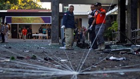 Dunia Kecam Teror Bom Surabaya