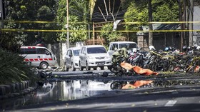 Teror Bom Surabaya Diharapkan Tak Lemahkan Semangat Persatuan