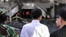 Jokowi Jamin Negara Biayai Korban Luka Bom Surabaya