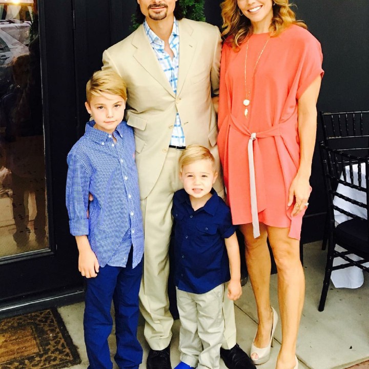 <p>Pria yang bernama asli Kevin Scott Richardson ini family man banget. (Foto: Instagram/kevinscottrichardson)</p>