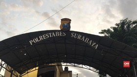 VIDEO: Melihat Sisa Ledakan Bom Polrestabes Surabaya