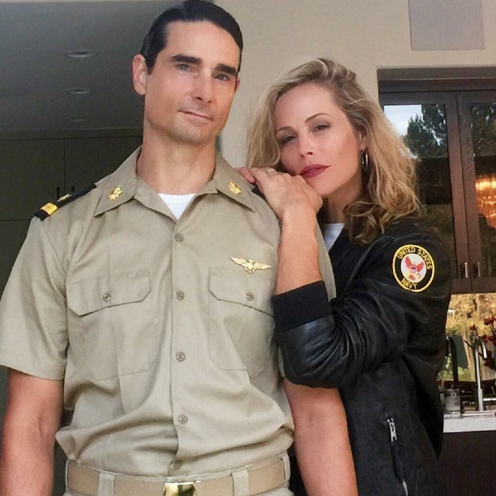 <p>Kevin bersama sang istri ketika Halloween, kompak nih tema bajunya. (Foto: Instagram/kevinscottrichardson)</p>