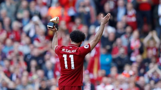 Mohamed Salah melontarkan janji kepada para fan Liverpool usai meraih penghargaan sepatu emas, Minggu (13/5) malam waktu setempat.