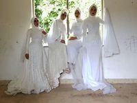 Foto: Viral Hijab Pocong Untuk Pernikahan, Berani Pakai?