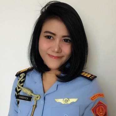 Ini Ajudan Cantik yang Ditangisi Iriana Jokowi kala Pamit Tugas