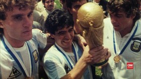 VIDEO: Maradona Bawa Argentina Raih Trofi Kedua Piala Dunia