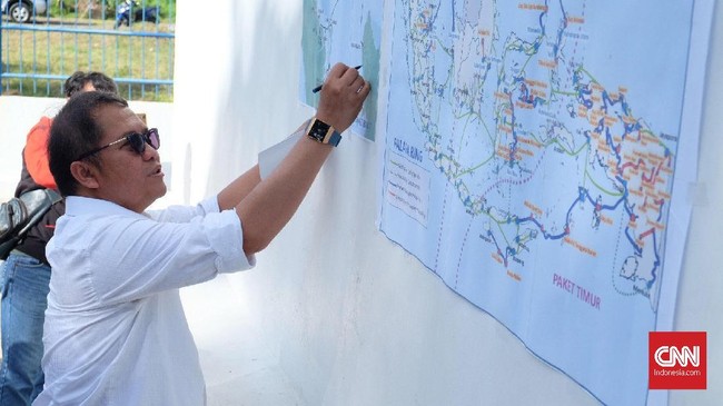 Pembangunan backbone broadband Palapa Ring pakey