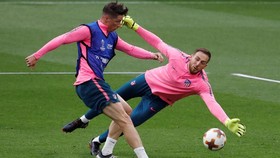 Jan Oblak Ingin Geser Posisi De Gea di MU