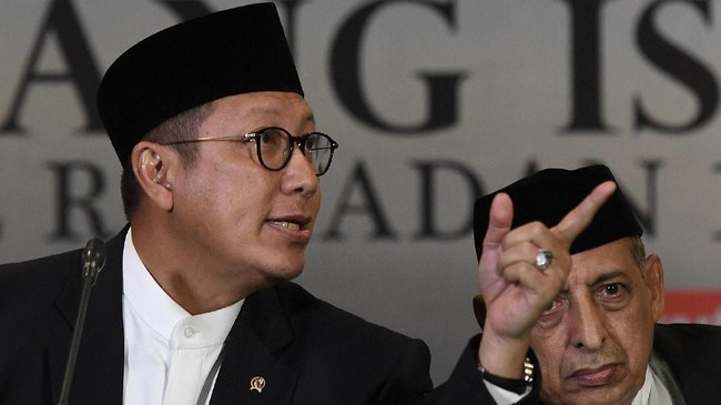 Dewan Penasihat Persaudaraan Alumni 212 Eggi Sudjana mengecam keputusan Menteri Agama terkait dengan daftar ratusan mubalig sebagai rujukan penceramah.