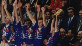 VIDEO: Zidane Bersinar, Prancis Juara Piala Dunia 1998