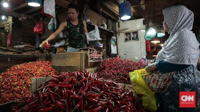 Survei BI mencatat Indeks Harga Konsumen (IHK) Oktober 2018 akan mengalami kenaikan harga atau inflasi sebesar 0,17 persen terdorong harga cabai.