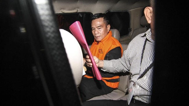 Wakil Bupati Bengkulu Selatan Gusnan Mulyadi bakal dicecar penyidik terkait dugaan suap proyek pembangunan jalan dan jembatan.
